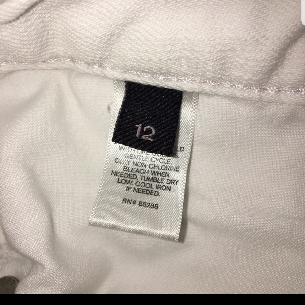 Express white jean shorts - Picture 4 of 4